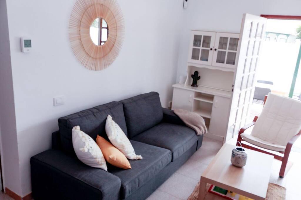 Acogedora Casa En Abades En Tranquila Urbanizacion Villa Luaran gambar