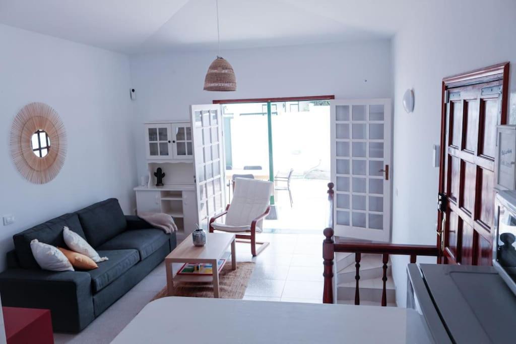 Acogedora Casa En Abades En Tranquila Urbanizacion Villa Luaran gambar