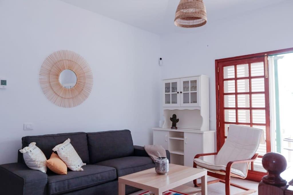 Acogedora Casa En Abades En Tranquila Urbanizacion Villa Luaran gambar